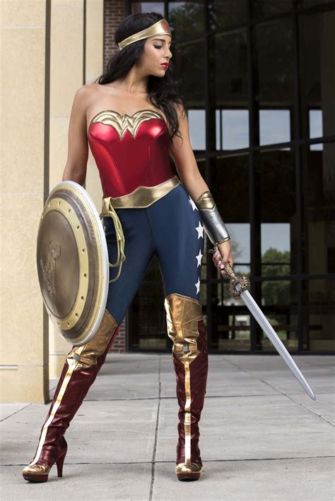 wonder woman cosplay|[Cosplay] My Wonder Woman Halloween costume! : r/DCcomics